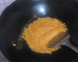 Foto langkah ke 3 dari resep Krecek telur bumbu pedas.