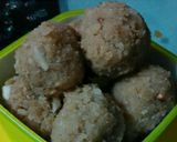 A picture of step 4 of Churma laddoo.