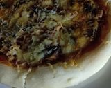 Foto langkah ke 6 dari resep Homemade Pizza.