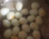 Hình bước làm 3 của món Nấm rơm kho trứng cút
