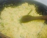 A picture of step 5 of Instant rava idli.