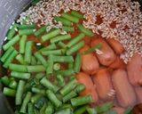 Foto del paso 3 de la receta: Arroz "con cosas" en arrocera electrónica