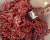 A picture of step 1 of Polpettone ripiene di crescenza.
