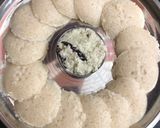 A picture of step 3 of Falhari idli.