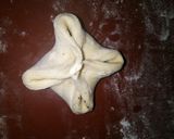 A picture of step 3 of Chocolate pockets.