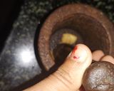 A picture of step 2 of Ginger black tea.