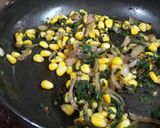 A picture of step 2 of Garlic Spinach Corn Rice.