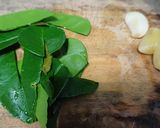 Foto langkah ke 1 dari resep Nasi Daun Jeruk.
