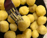A picture of step 1 of Kashmiri dum aloo (Dry).