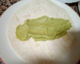 Foto del paso 3 de la receta Sándwich fresco de tortillas de trigo