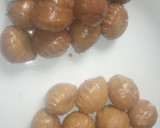 A picture of step 5 of 2 ingredients mini donuts.