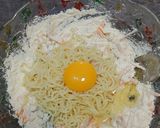 Foto langkah ke 2 dari resep Bakwan Mie Ala Kobe.