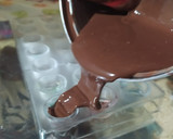 Foto del paso 6 de la receta: Bombones de chocolate rellenos de reducción de ponche