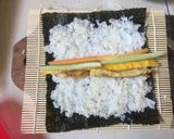 Foto langkah ke 4 dari resep Sushi Jepang isi ayam,telor (gampang bgt buatnya).