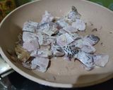 Foto langkah ke 3 dari resep Sup Ikan Gurami Kuah Bening.