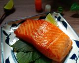 Hình bước làm 2 của món CÁ HỒI NƯỚNG Shiokoji