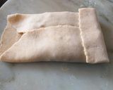 A picture of step 3 of Bada roti.