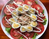 Hình bước làm 1 của món Salad ức gà, trứng cút