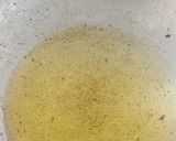 A picture of step 2 of Barne (pauta, Lima beans) ki sabzi without onion.
