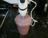 Foto del paso 2 de la receta: Batido de cerezas con leche de nueces