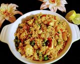"पनीर मटार पुलाव" (Paneer Matar Pulao Recipe In Marathi) रेसिपी स्टेप 7 फोटो 