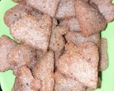 A picture of step 5 of Crispy Semolina tomato & mint bites.