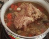 Foto langkah ke 5 dari resep Sop Iga/Buntut/Tulang.