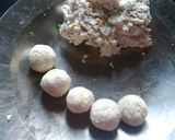 A picture of step 2 of Paneer Stuffed Shahi Gatta Curry.