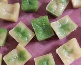 Foto langkah ke 5 dari resep Pukis Kukus.