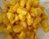 A picture of step 1 of Chips and egg neopets.