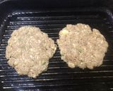 A picture of step 4 of Hot &spicy🥵 Beef 🥩 burger.