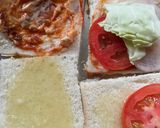 A picture of step 2 of Avocado spray Sandwiches.