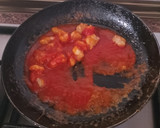 Foto del paso 5 de la receta: Tallarines con Tomate y Gambones