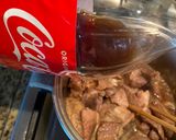 Hình bước làm 2 của món Thịt heo kho chả lụa