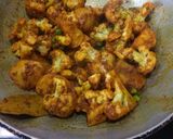 ফুলকপি আলুর তরকারি (Phulkopir torkari recipe in bengali) রেসিপি ধাপ - 3 ছবি