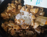 Foto del paso 8 de la receta: Pollo al Strogonoff con champiñón en conserva