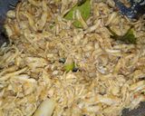 Foto langkah ke 3 dari resep Ayam suwir enak 👍.