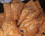 Foto del paso 11 de la receta: Rghayef con miel (panes crujientes fritos en aceite)