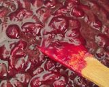 Reszelt meggyes pite recept fázis 2 fotója