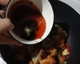 Foto langkah ke 3 dari resep Ayam goreng mentega.
