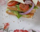 A picture of step 5 of Chicken salami sandwich.