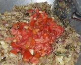 A picture of step 3 of Onion poha.