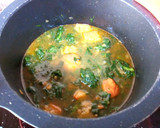 Foto del paso 5 de la receta: Sopa de espinacas esparragadas
