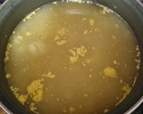 Foto del paso 4 de la receta: Sopa de tiburon con huevo duro