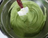 Foto langkah ke 8 dari resep Buttercake Pandan Ketan Hitam.