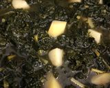 Foto del passaggio 4 della ricetta Zuppa di cavolo nero e patate