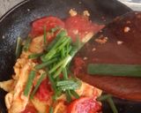 Foto langkah ke 7 dari resep Tomat telur.