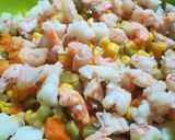 Foto del passaggio 2 della ricetta Insalata Russa "Olivie" con gamberetti