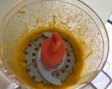 Foto langkah ke 5 dari resep Mpasi 6month jagung manis dan labu kuning with evo.