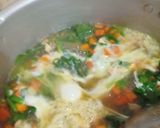 Foto langkah ke 7 dari resep Sup Ayam Bayam Wortel utk MPASI usia 12 bulan >.